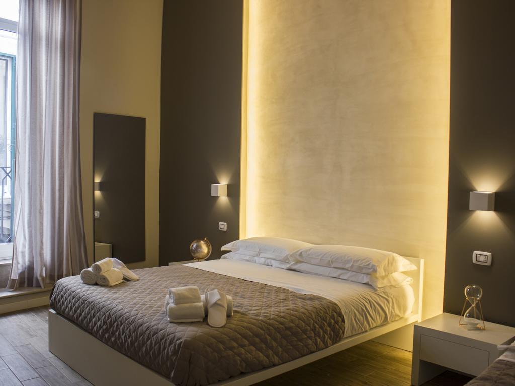 La Banchina Holiday Rooms Trani Exterior photo