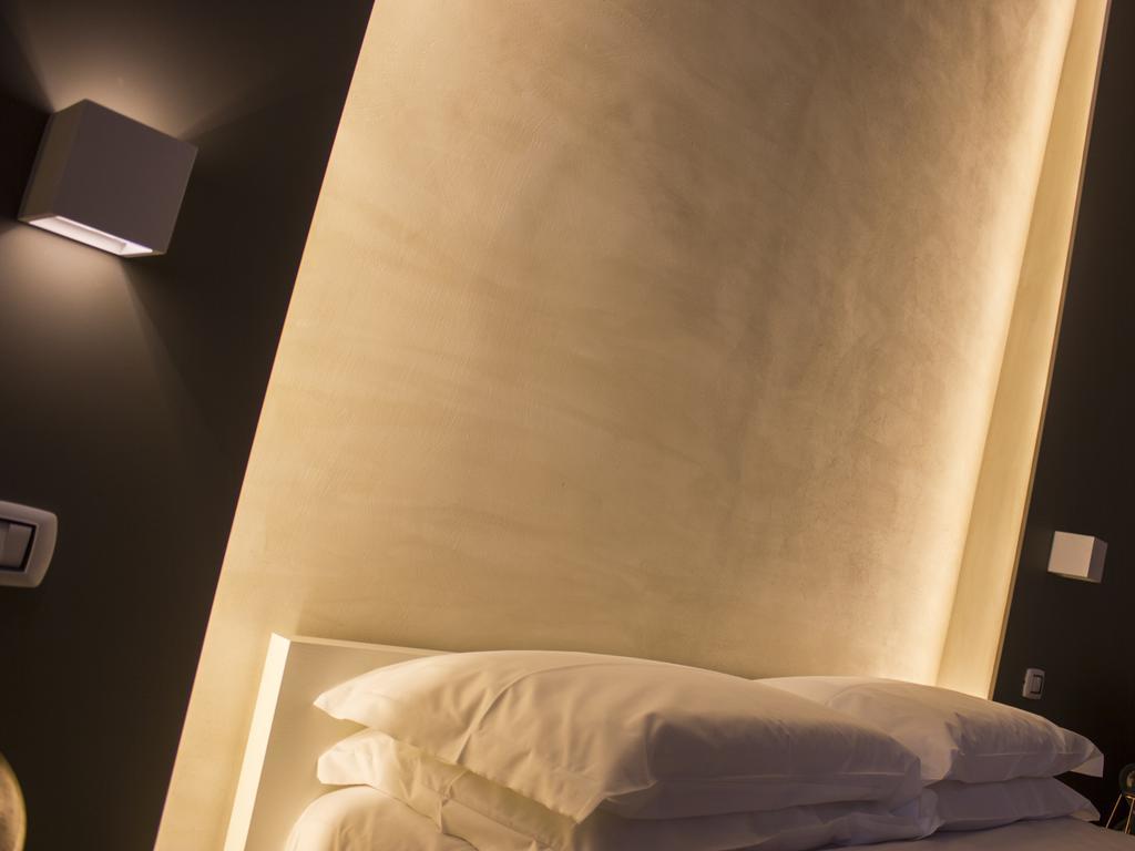 La Banchina Holiday Rooms Trani Exterior photo
